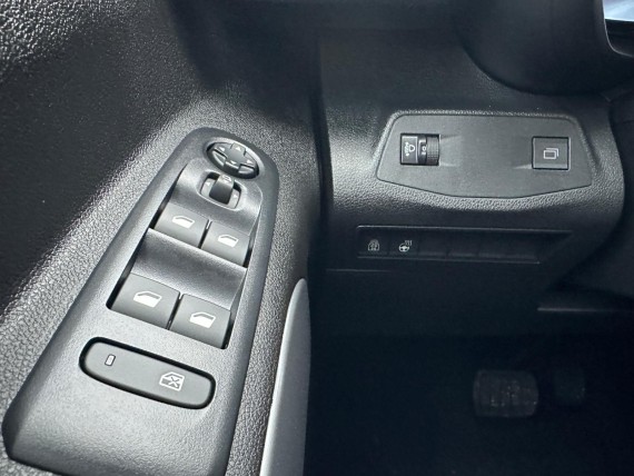 CITROEN Berlingo Berlingo N1 2-013.jpg